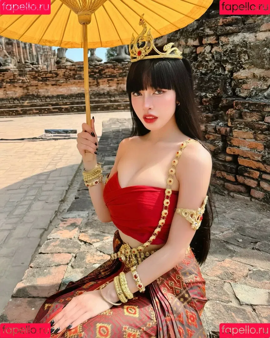 Pattaraporn / Rungsuksud / fon_pattrp / fonnnffonn Onlyfans Photo Gallery 