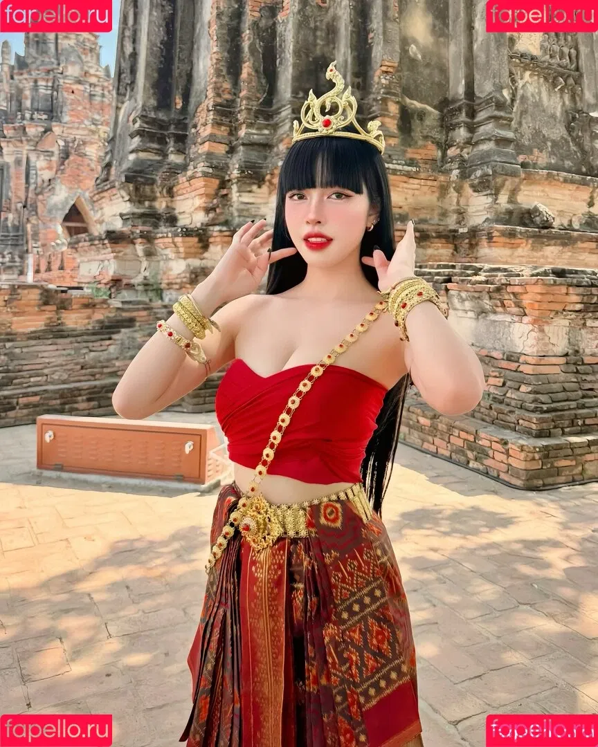 Pattaraporn / Rungsuksud / fon_pattrp / fonnnffonn Onlyfans Photo Gallery 