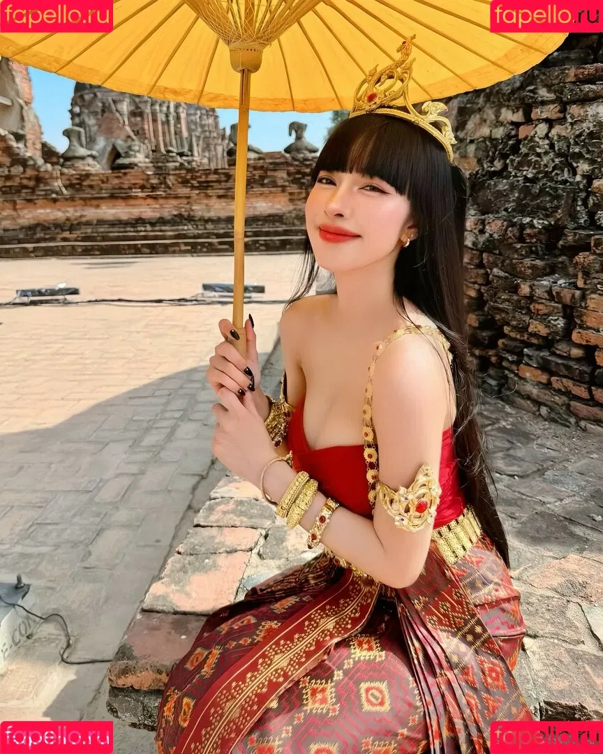 Pattaraporn / Rungsuksud / fon_pattrp / fonnnffonn Onlyfans Photo Gallery 