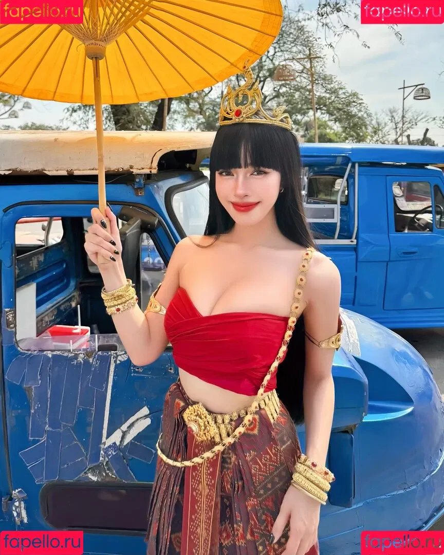 Pattaraporn / Rungsuksud / fon_pattrp / fonnnffonn Onlyfans Photo Gallery 