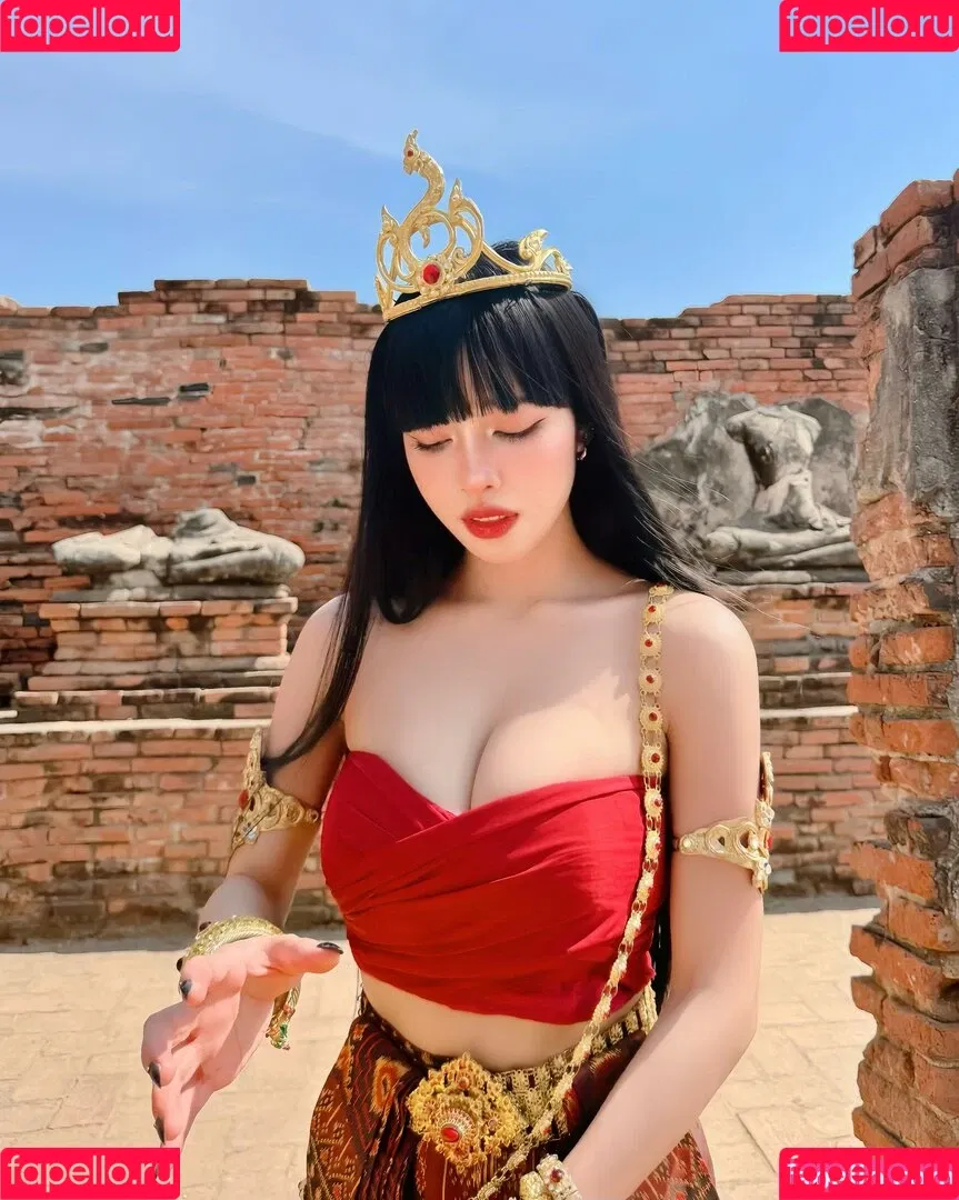 Pattaraporn / Rungsuksud / fon_pattrp / fonnnffonn Onlyfans Photo Gallery 