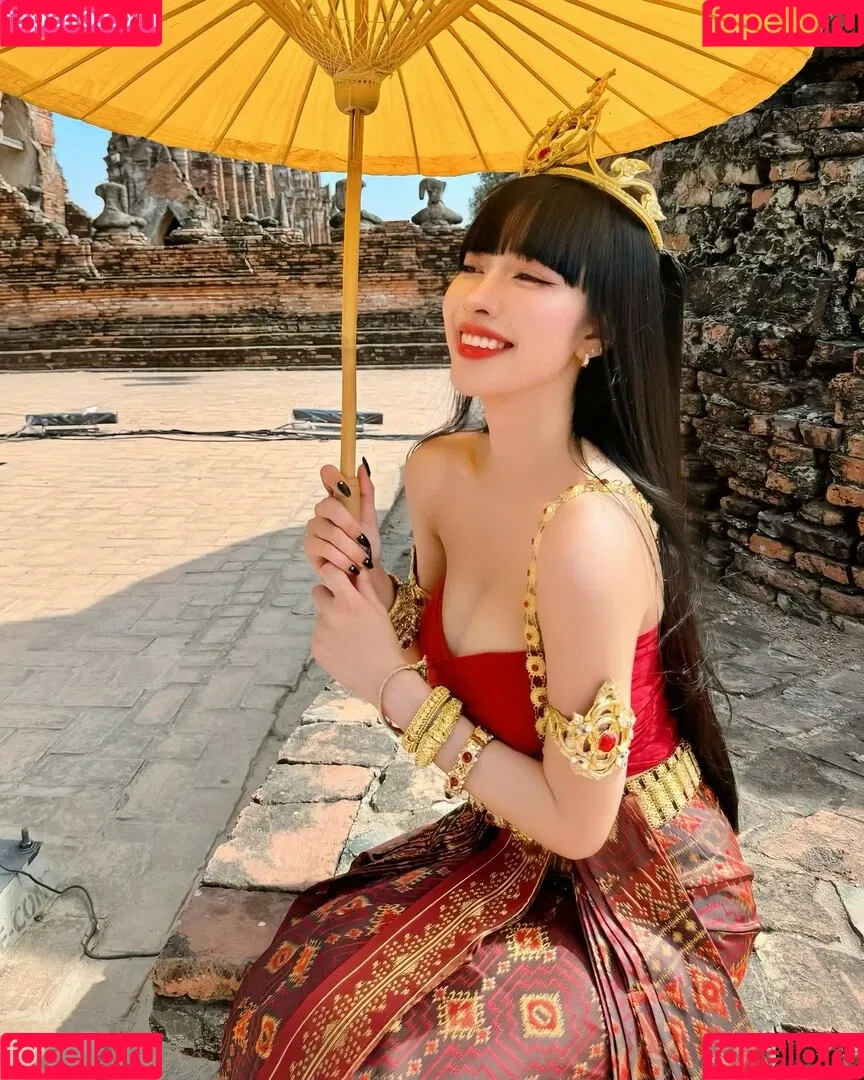 Pattaraporn / Rungsuksud / fon_pattrp / fonnnffonn Onlyfans Photo Gallery 