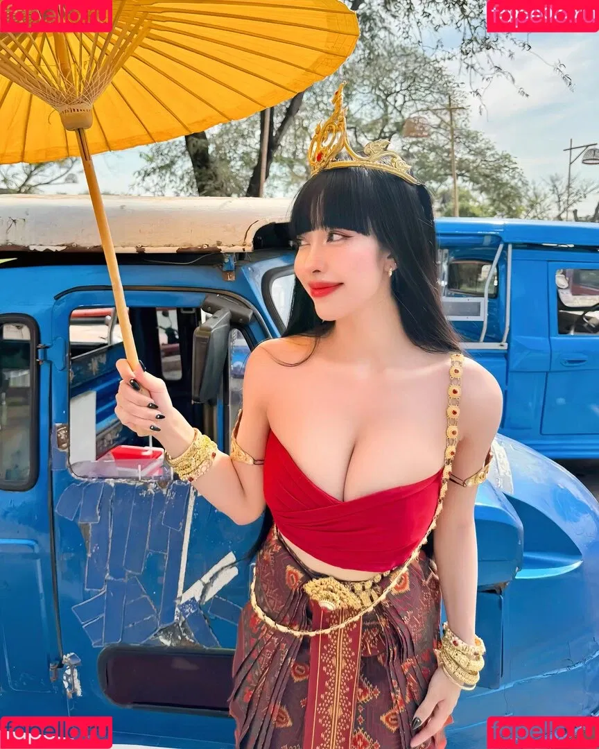 Pattaraporn / Rungsuksud / fon_pattrp / fonnnffonn Onlyfans Photo Gallery 
