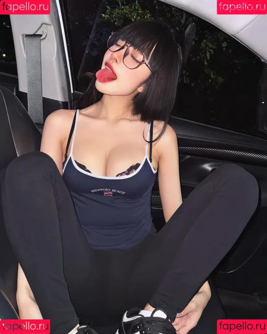 Pattaraporn / Rungsuksud / fon_pattrp / fonnnffonn Onlyfans Photo Gallery 