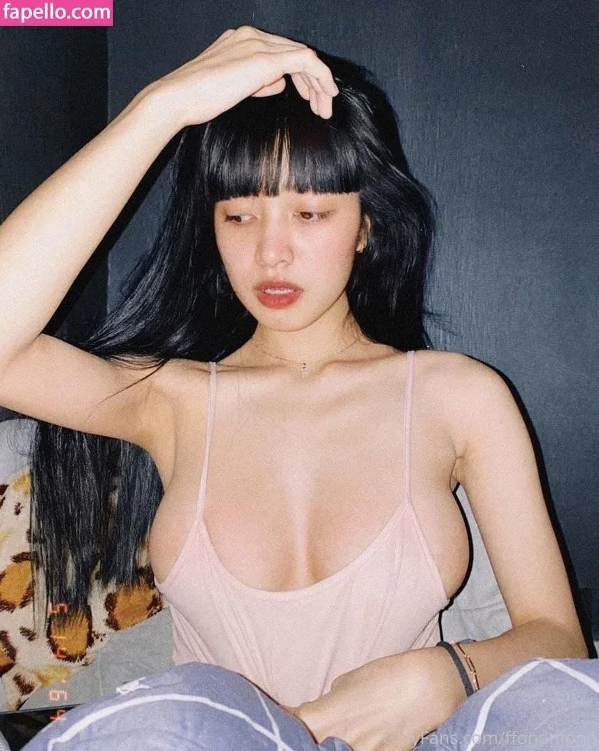 Pattaraporn / Rungsuksud / fon_pattrp / fonnnffonn Onlyfans Photo Gallery 