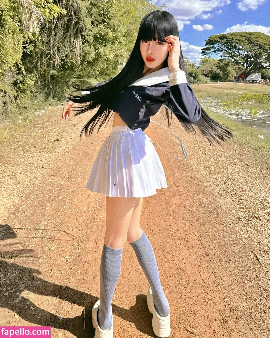 Pattaraporn / Rungsuksud / fon_pattrp / fonnnffonn Onlyfans Photo Gallery 