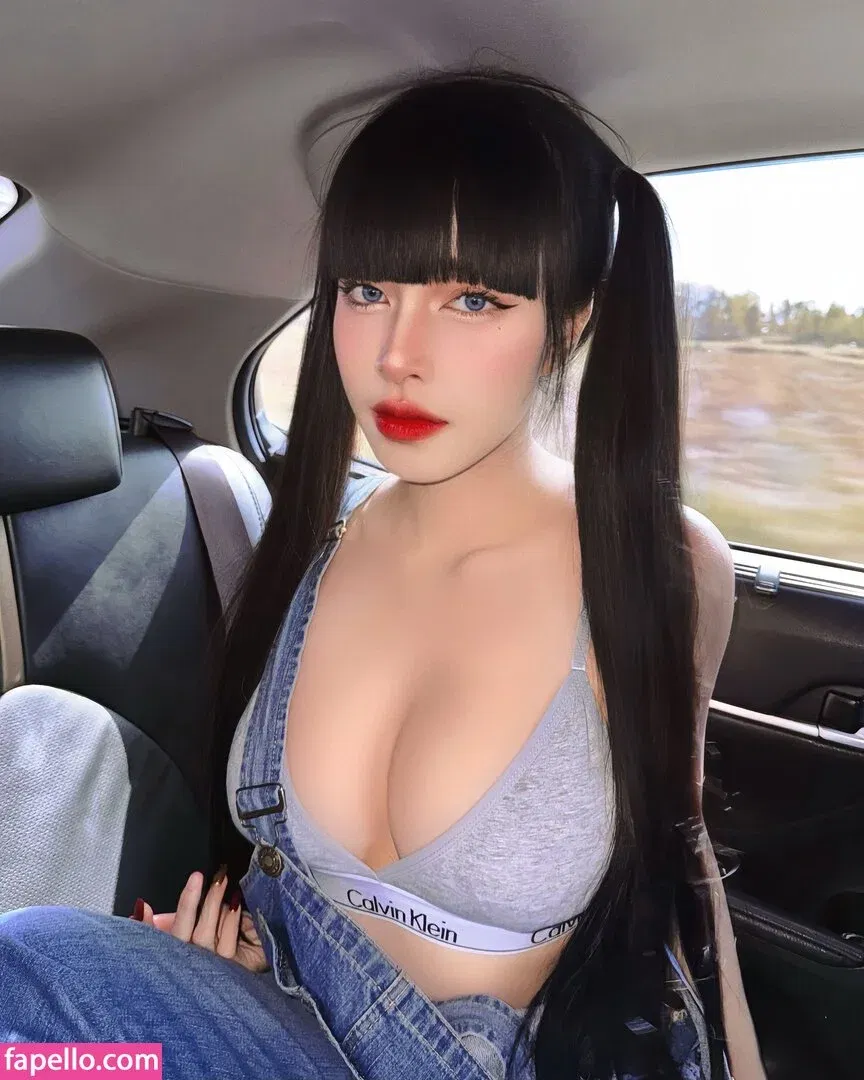 Pattaraporn / Rungsuksud / fon_pattrp / fonnnffonn Onlyfans Photo Gallery 