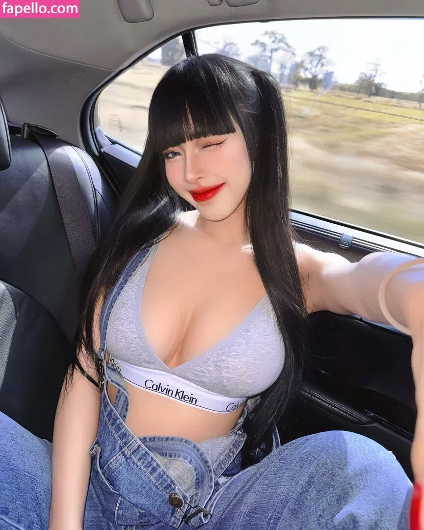 Pattaraporn / Rungsuksud / fon_pattrp / fonnnffonn Onlyfans Photo Gallery 