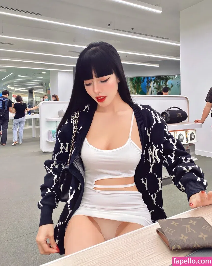 Pattaraporn / Rungsuksud / fon_pattrp / fonnnffonn Onlyfans Photo Gallery 