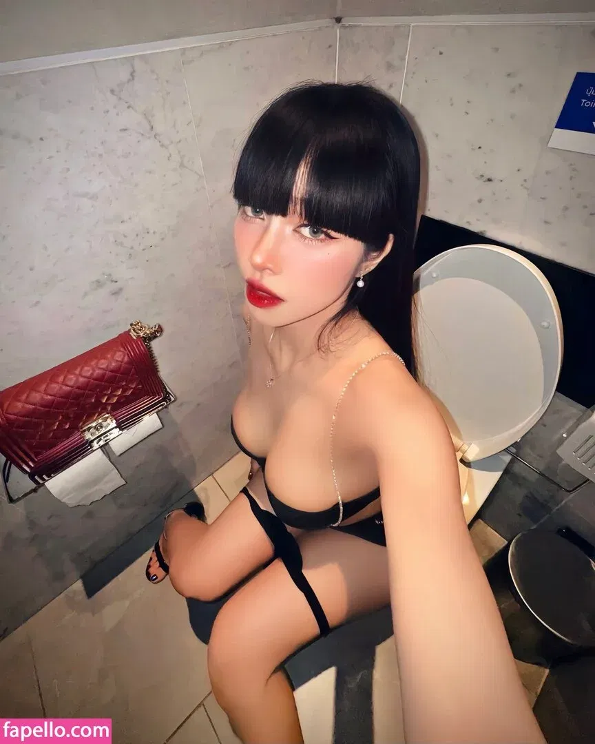 Pattaraporn / Rungsuksud / fon_pattrp / fonnnffonn Onlyfans Photo Gallery 