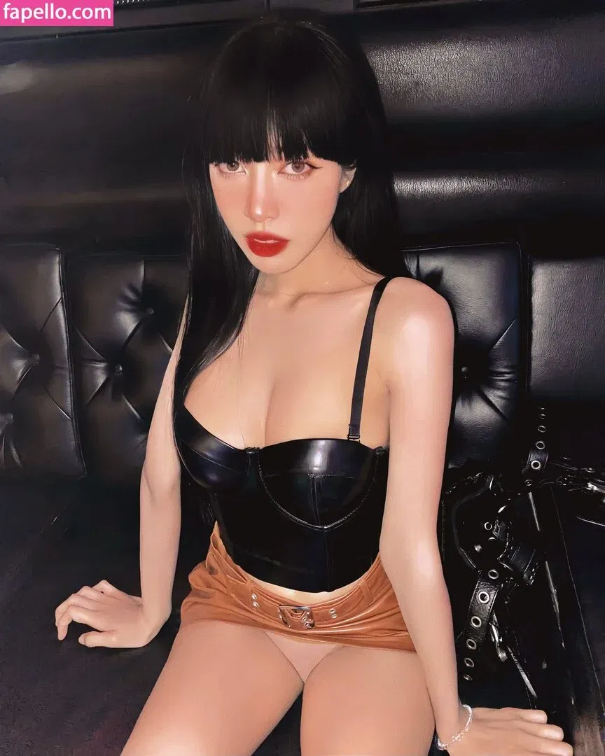 Pattaraporn / Rungsuksud / fon_pattrp / fonnnffonn Onlyfans Photo Gallery 