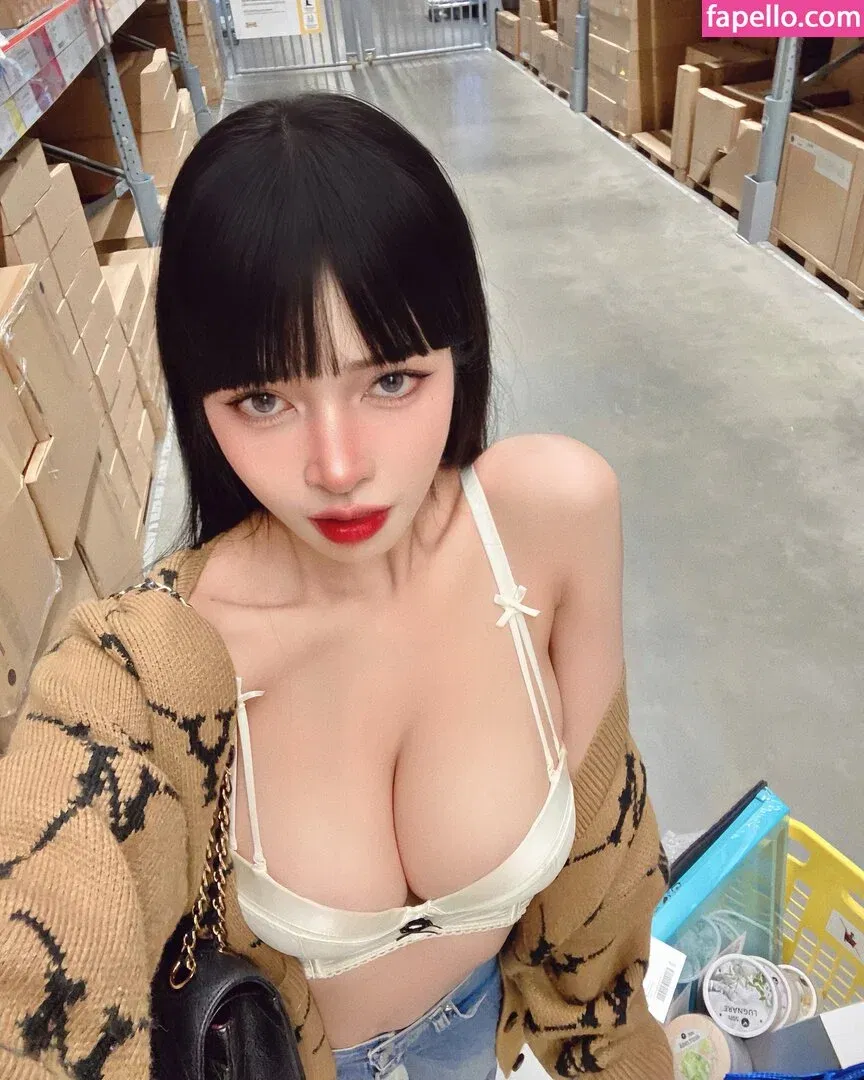 Pattaraporn / Rungsuksud / fon_pattrp / fonnnffonn Onlyfans Photo Gallery 