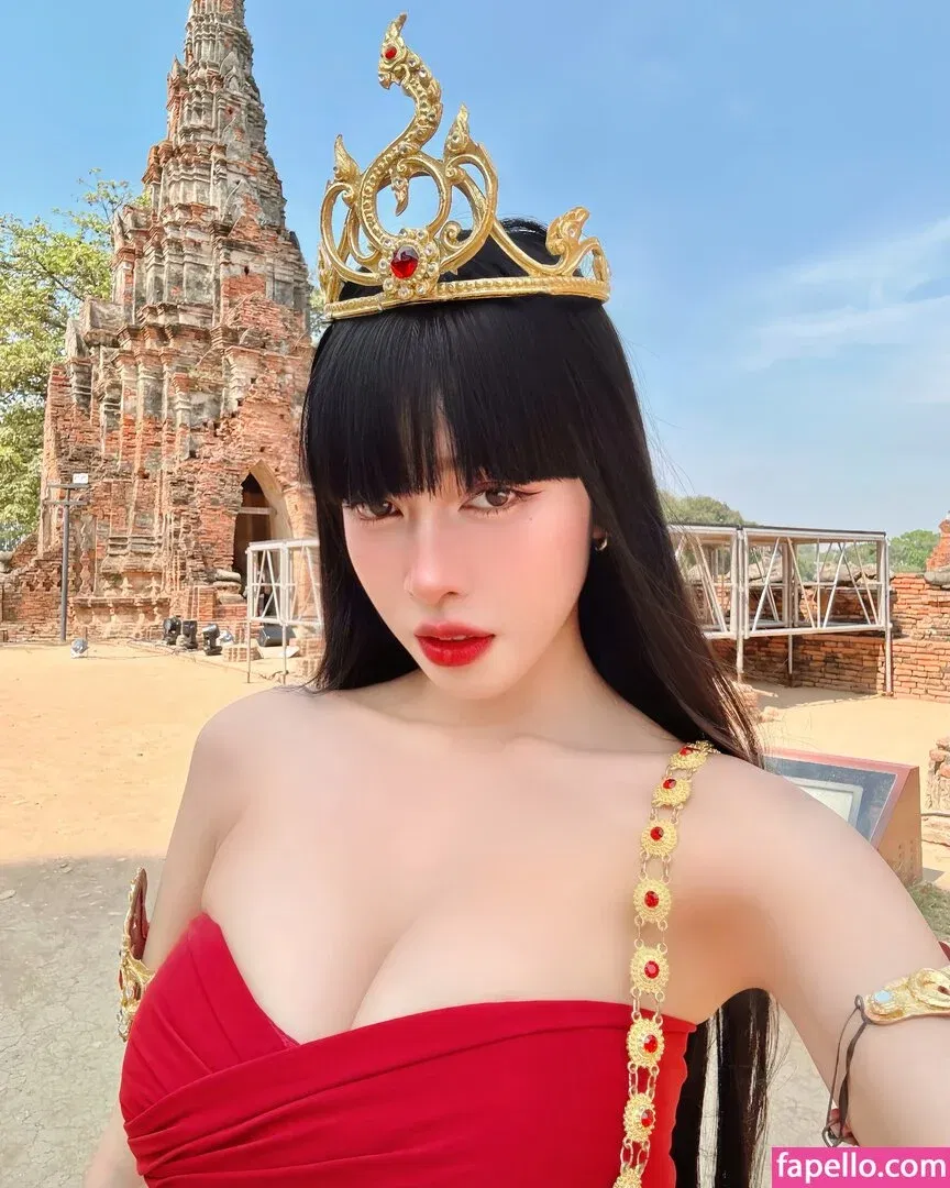 Pattaraporn / Rungsuksud / fon_pattrp / fonnnffonn Onlyfans Photo Gallery 