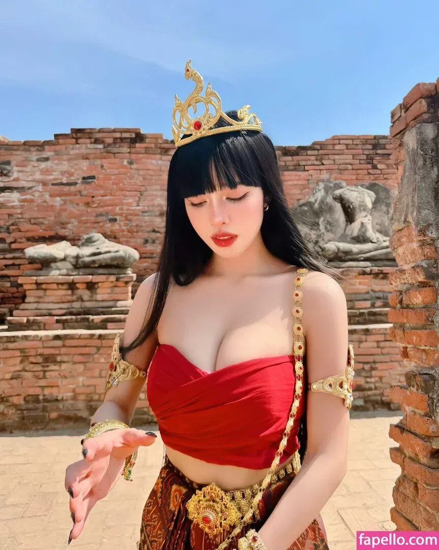 Pattaraporn / Rungsuksud / fon_pattrp / fonnnffonn Onlyfans Photo Gallery 