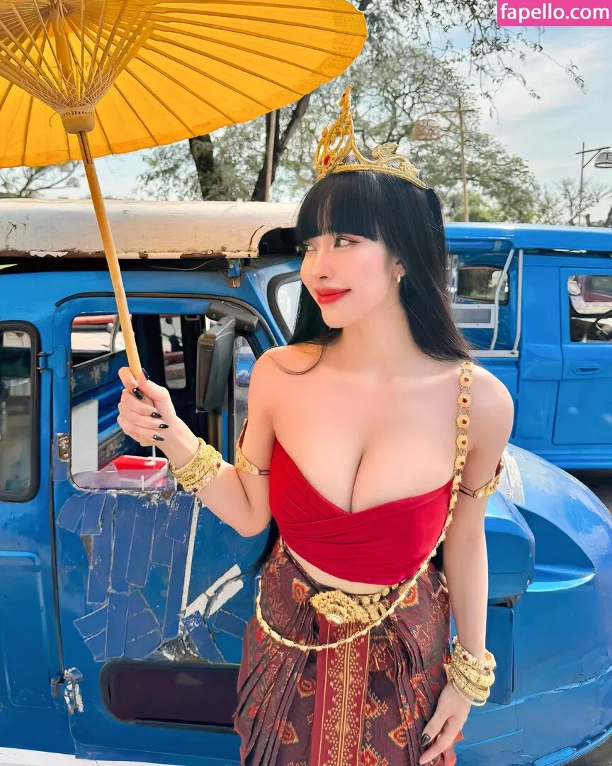 Pattaraporn / Rungsuksud / fon_pattrp / fonnnffonn Onlyfans Photo Gallery 