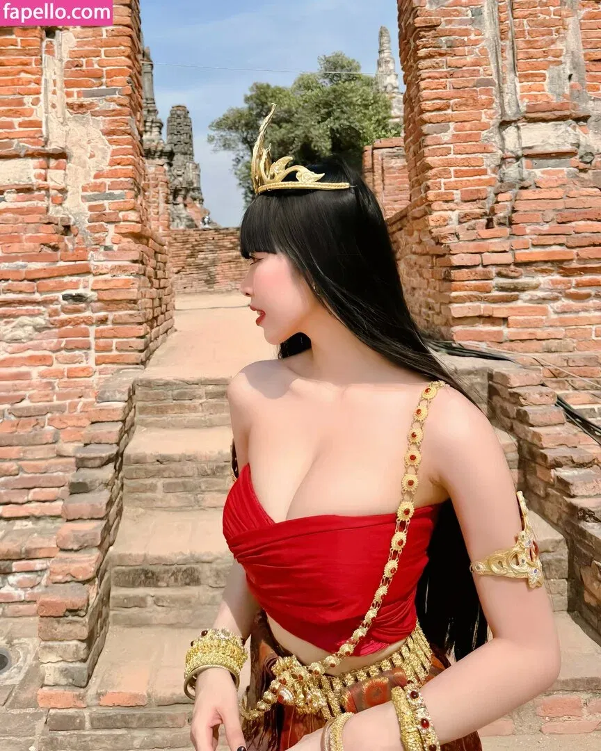 Pattaraporn / Rungsuksud / fon_pattrp / fonnnffonn Onlyfans Photo Gallery 