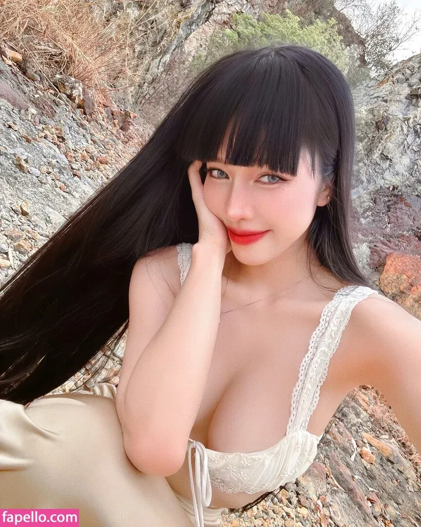 Pattaraporn / Rungsuksud / fon_pattrp / fonnnffonn Onlyfans Photo Gallery 