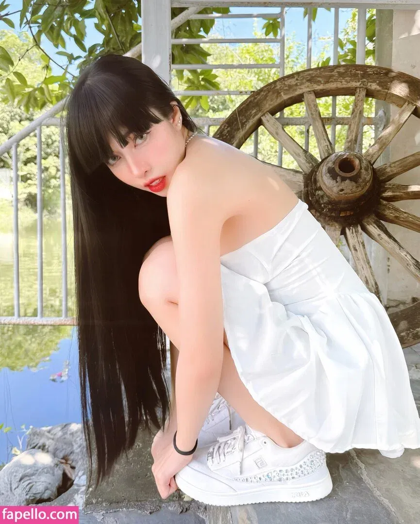 Pattaraporn / Rungsuksud / fon_pattrp / fonnnffonn Onlyfans Photo Gallery 