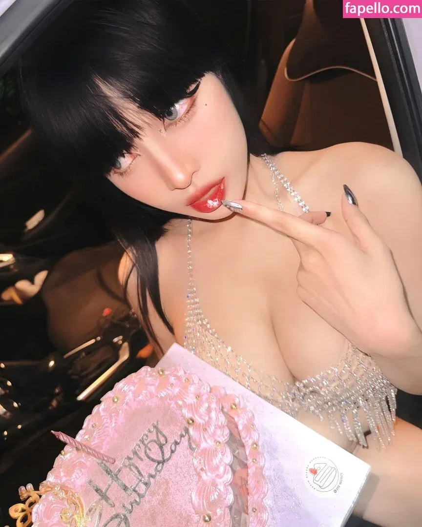 Pattaraporn / Rungsuksud / fon_pattrp / fonnnffonn Onlyfans Photo Gallery 