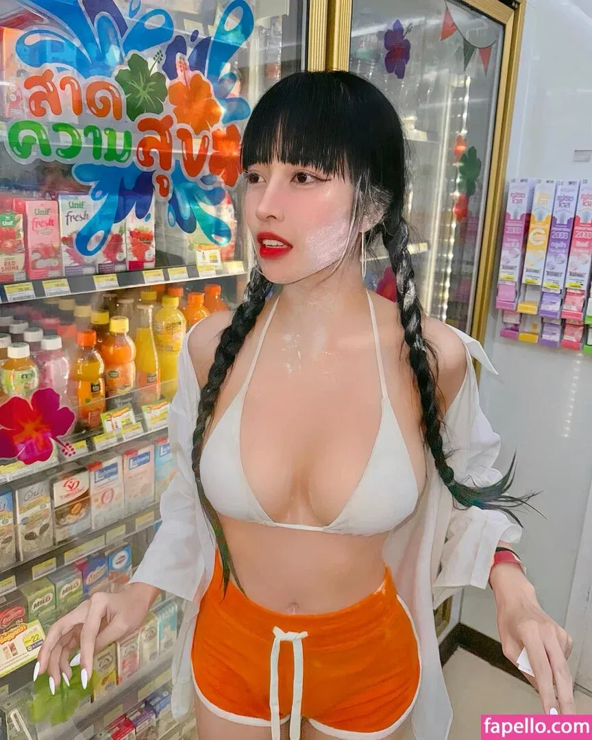 Pattaraporn / Rungsuksud / fon_pattrp / fonnnffonn Onlyfans Photo Gallery 