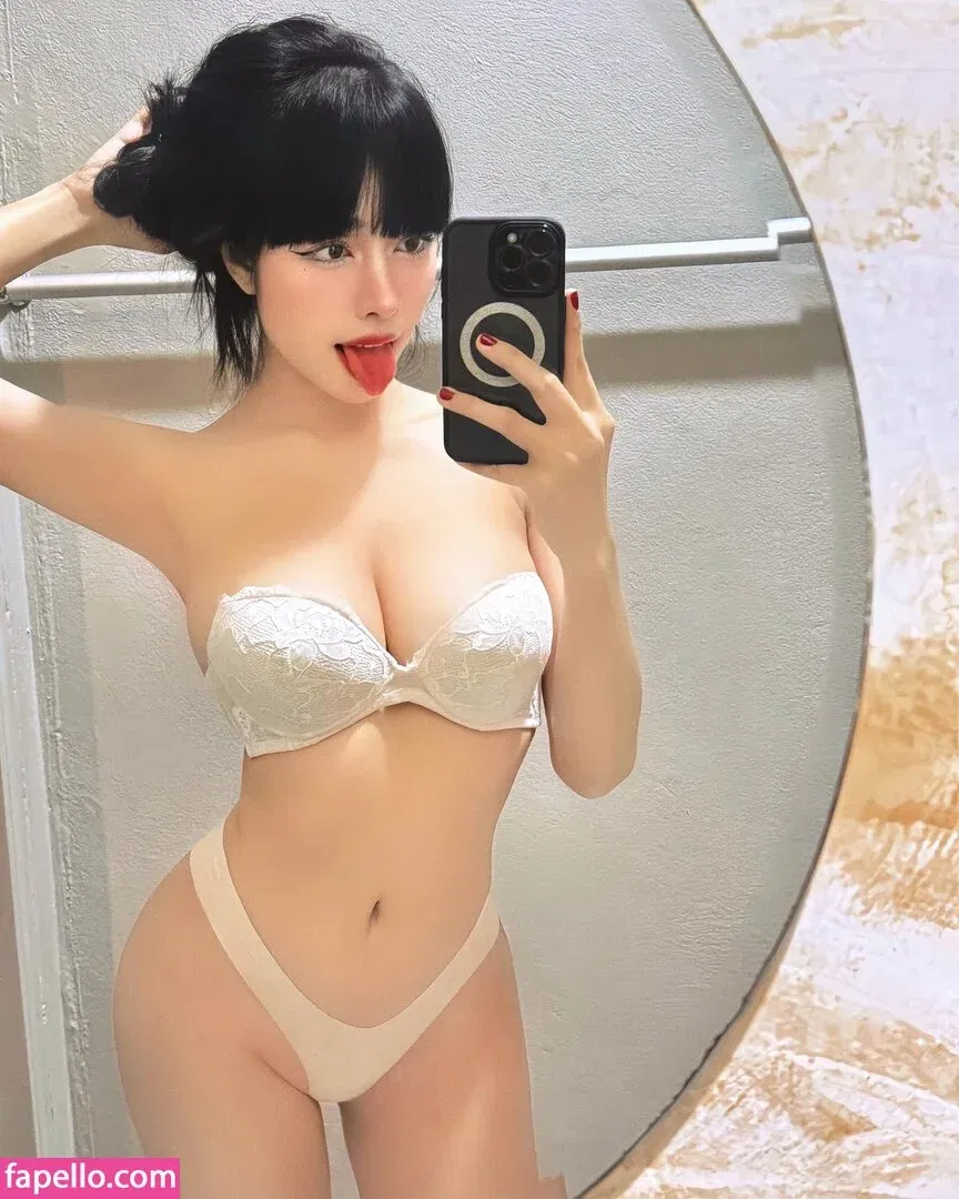 Pattaraporn / Rungsuksud / fon_pattrp / fonnnffonn Onlyfans Photo Gallery 