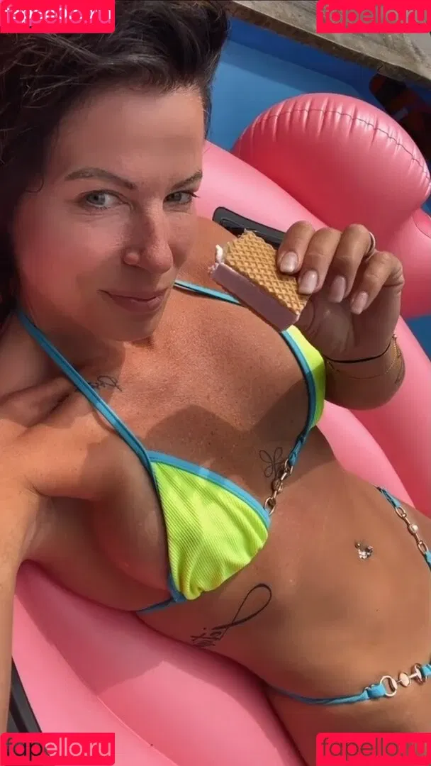 katrin_katline Onlyfans Photo Gallery 