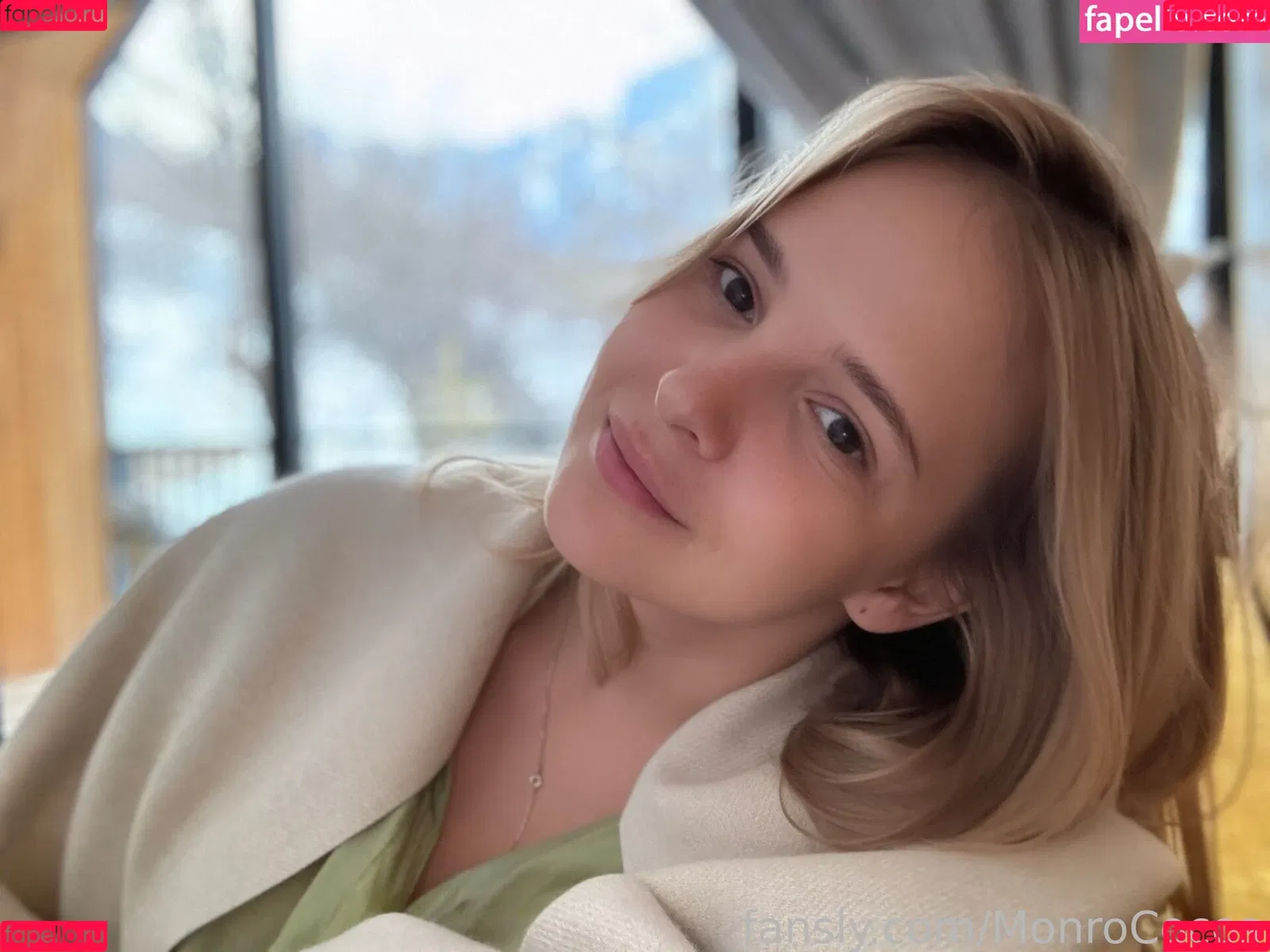 MonroCocos / https: / katrin.delice Onlyfans Photo Gallery 