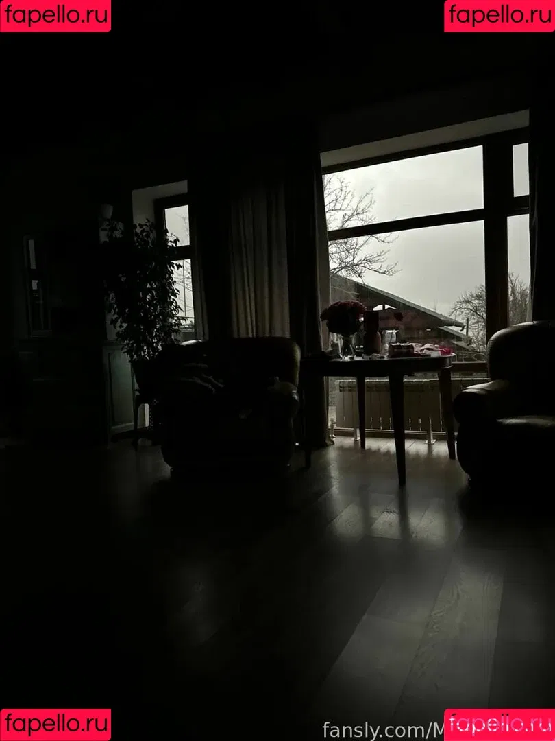 MonroCocos / https: / katrin.delice Onlyfans Photo Gallery 