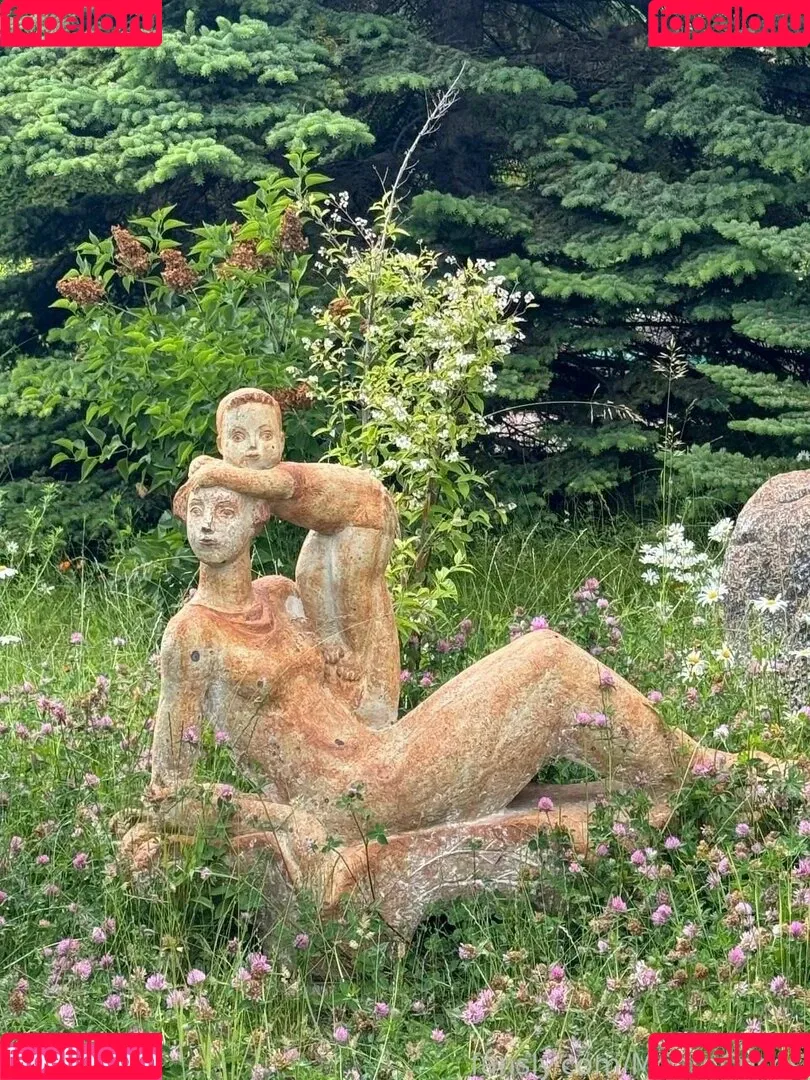 MonroCocos / https: / katrin.delice Onlyfans Photo Gallery 