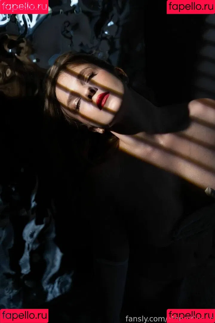 MonroCocos / https: / katrin.delice Onlyfans Photo Gallery 