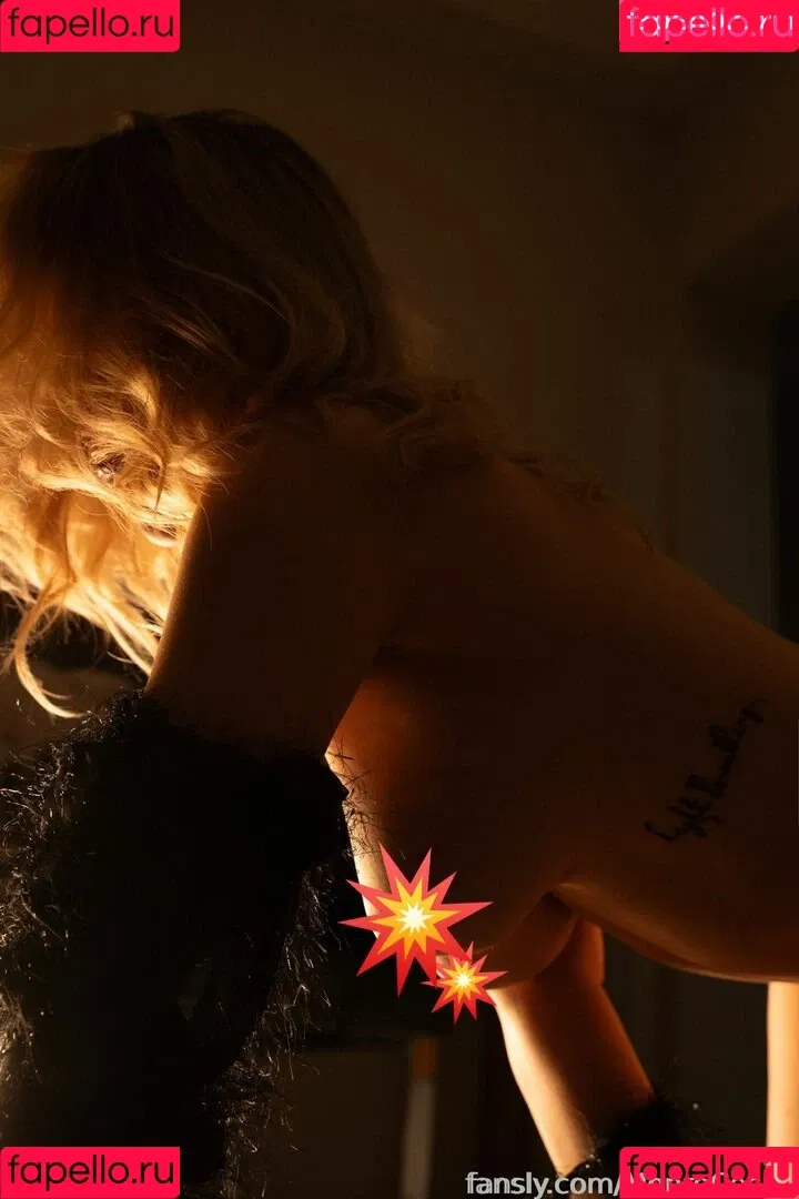 MonroCocos / https: / katrin.delice Onlyfans Photo Gallery 