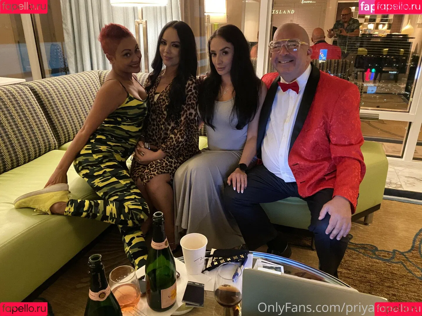 Priya Anjali Rai / priya_rai_xoxo / priyaanjalirai Onlyfans Photo Gallery 