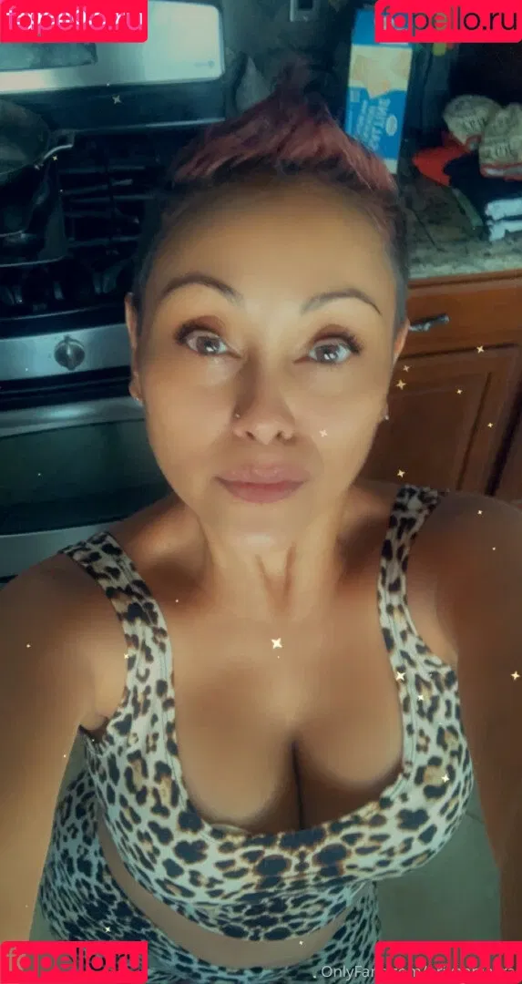 Priya Anjali Rai / priya_rai_xoxo / priyaanjalirai Onlyfans Photo Gallery 