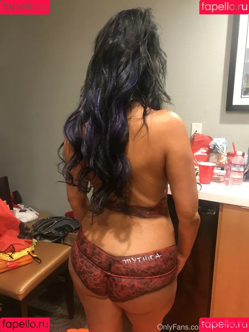 Priya Anjali Rai / priya_rai_xoxo / priyaanjalirai Onlyfans Photo Gallery 