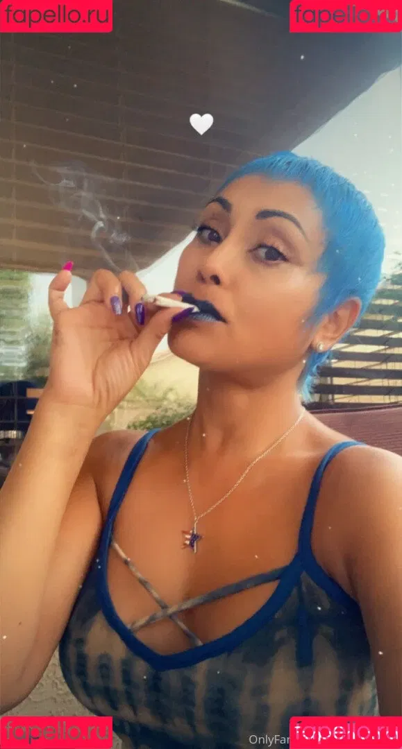 Priya Anjali Rai / priya_rai_xoxo / priyaanjalirai Onlyfans Photo Gallery 