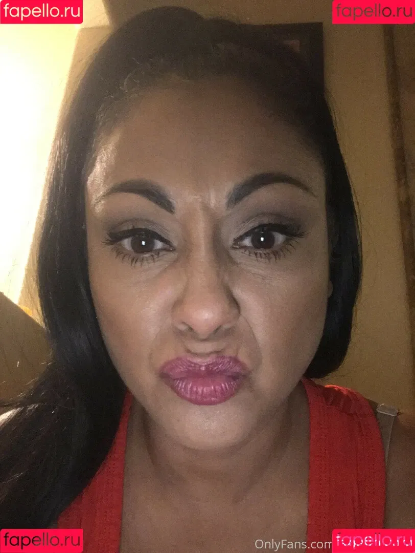 Priya Anjali Rai / priya_rai_xoxo / priyaanjalirai Onlyfans Photo Gallery 