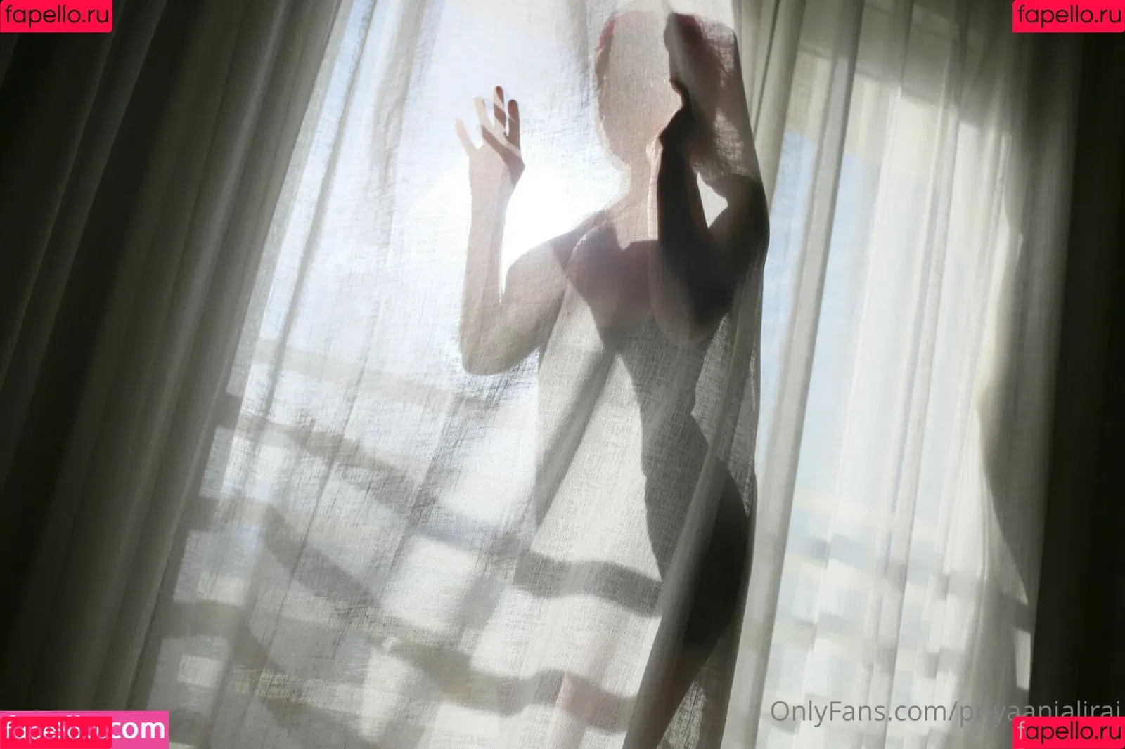 Priya Anjali Rai / priya_rai_xoxo / priyaanjalirai Onlyfans Photo Gallery 