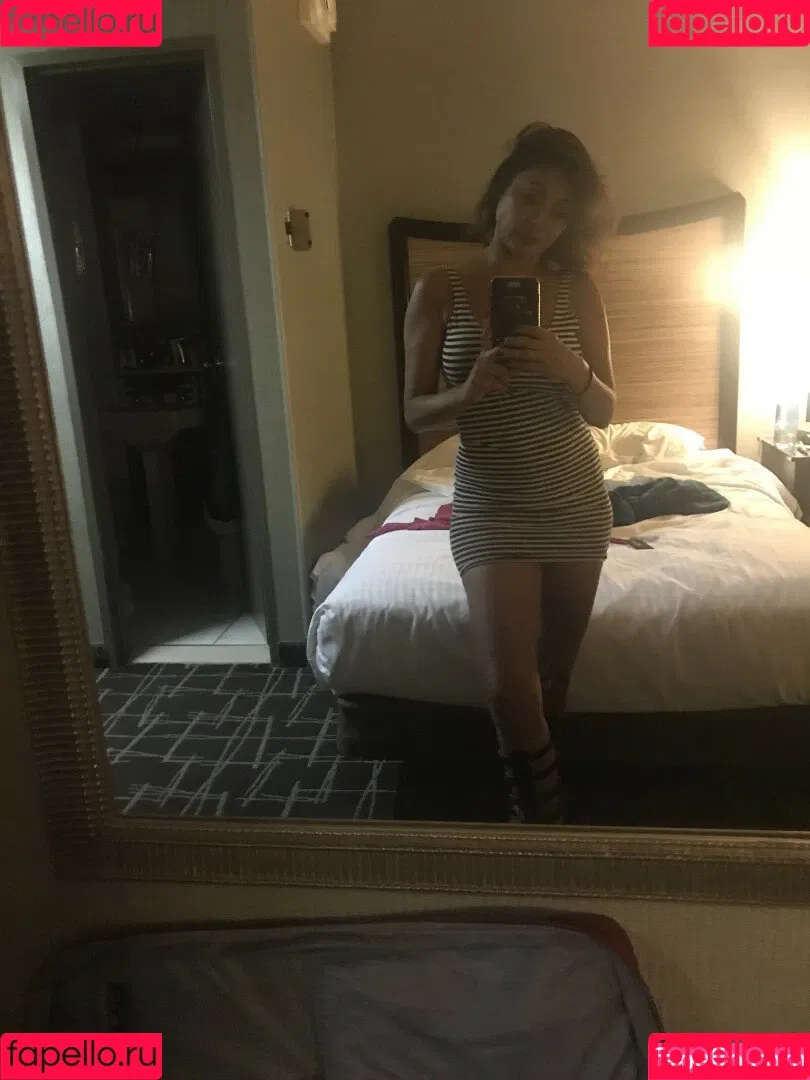 Priya Anjali Rai / priya_rai_xoxo / priyaanjalirai Onlyfans Photo Gallery 