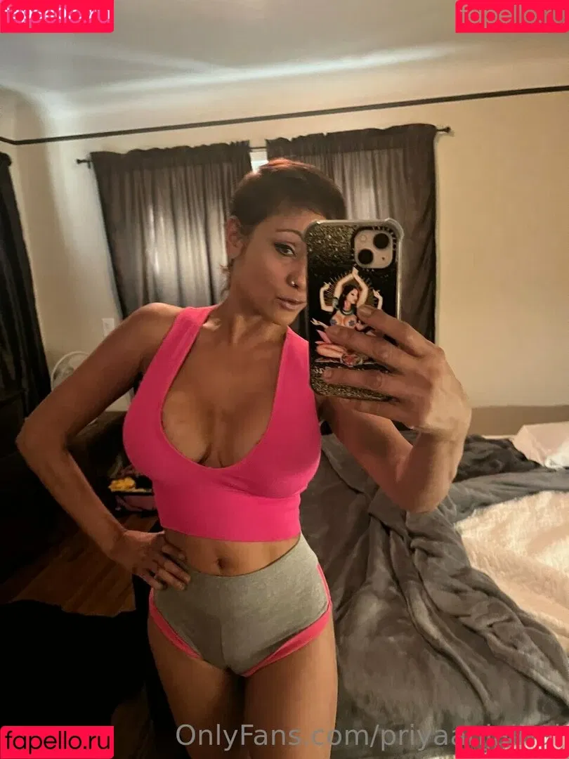 Priya Anjali Rai / priya_rai_xoxo / priyaanjalirai Onlyfans Photo Gallery 