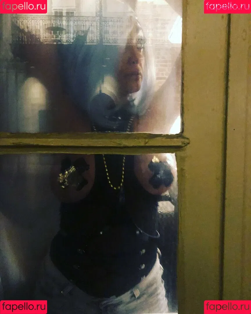 Priya Anjali Rai / priya_rai_xoxo / priyaanjalirai Onlyfans Photo Gallery 