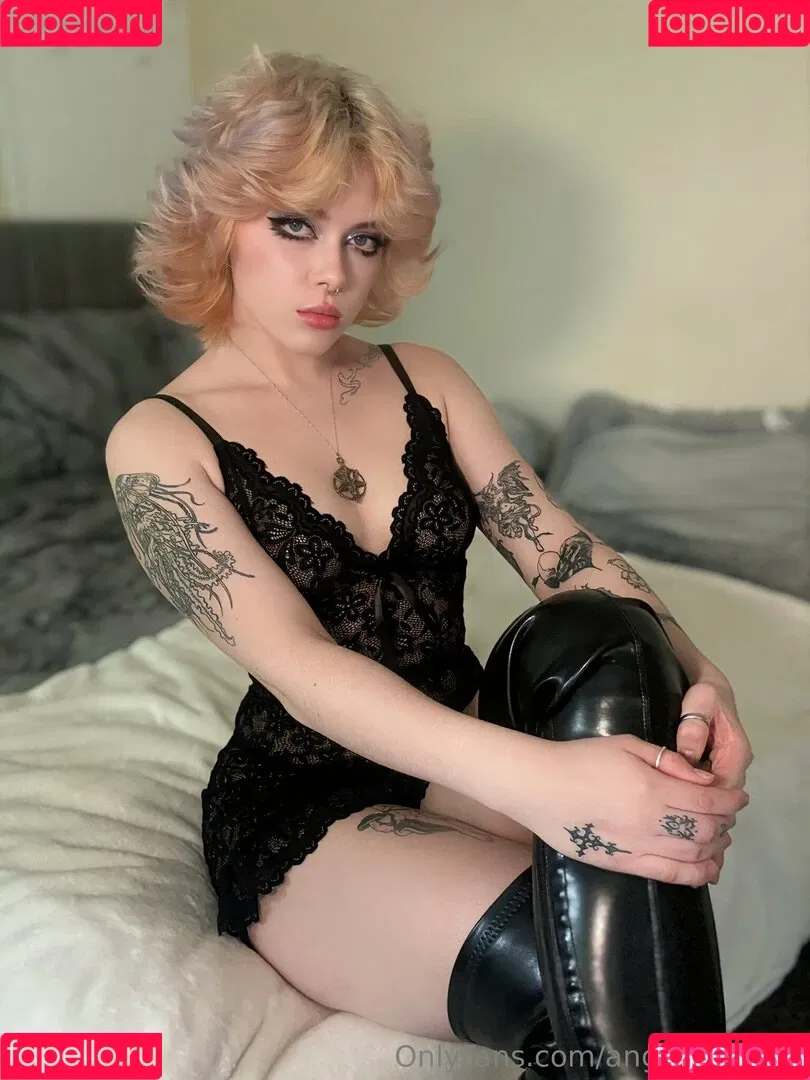 angelica-reed / angelica.reed1 / angelica_reed / angelica_reed1 Onlyfans Photo Gallery 