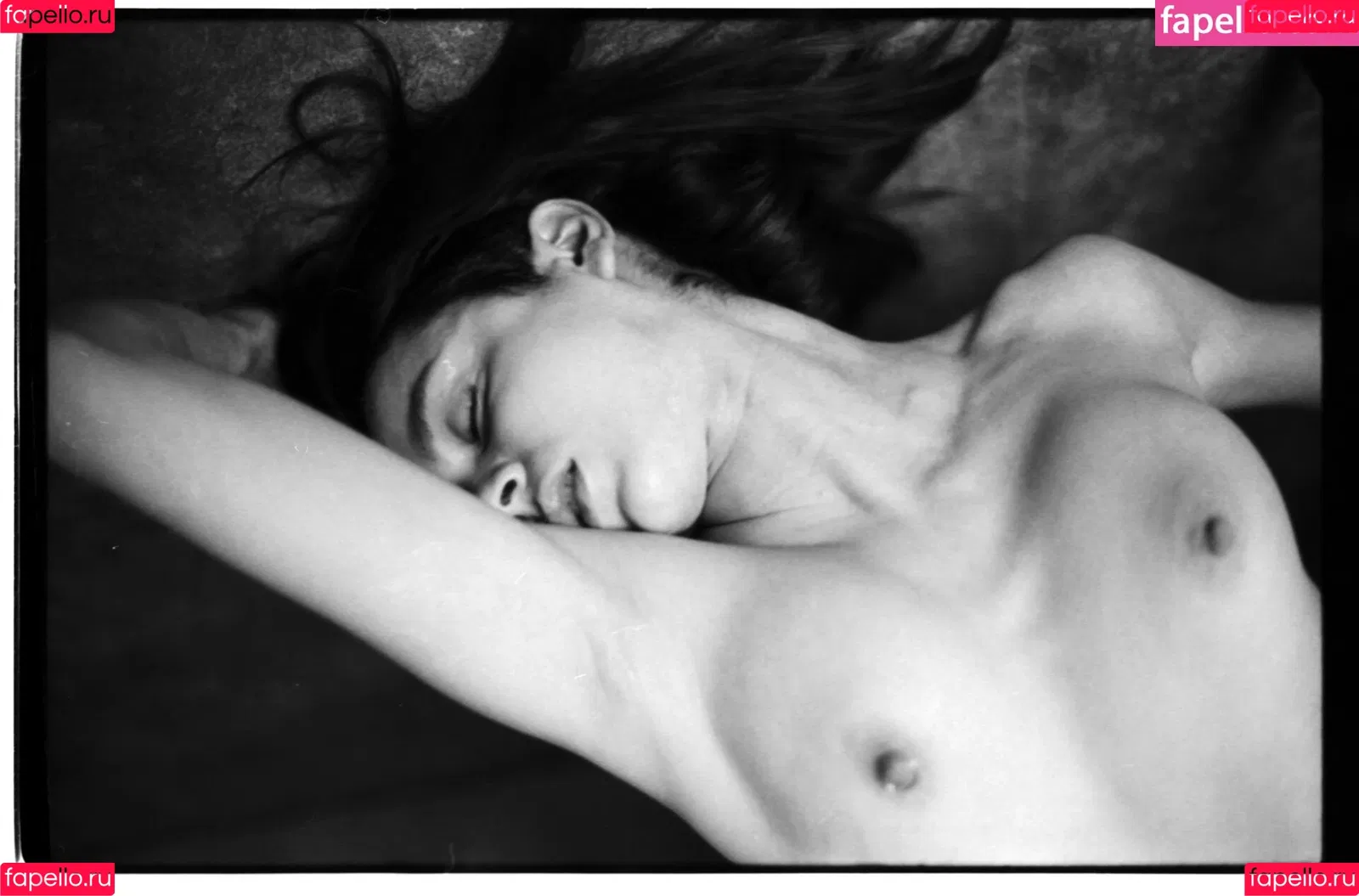 Elena Salvi / Nausicaa Yami / NausicaaYami / babel.ena / nausicaa_yami / nausicaa_yami_ Onlyfans Photo Gallery 
