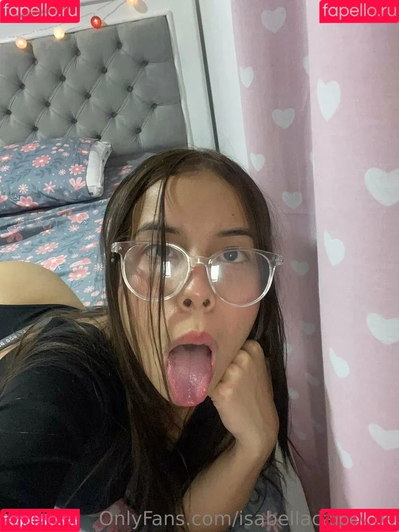 isabellacandy.09 / isabellaschocolatecafe Onlyfans Photo Gallery 
