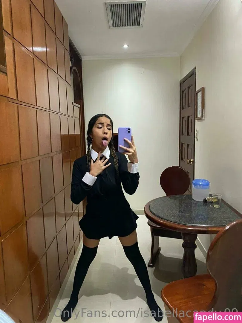isabellacandy.09 / isabellaschocolatecafe Onlyfans Photo Gallery 