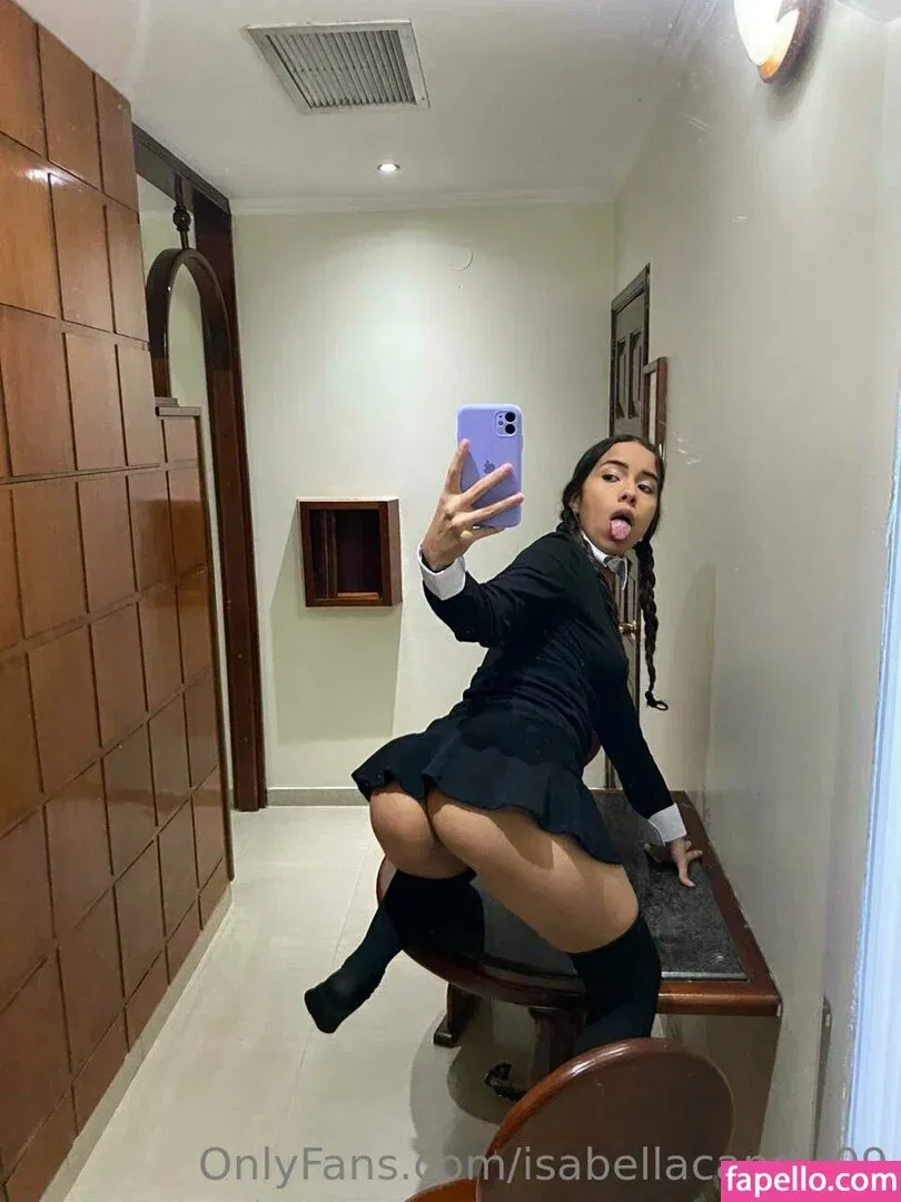 isabellacandy.09 / isabellaschocolatecafe Onlyfans Photo Gallery 