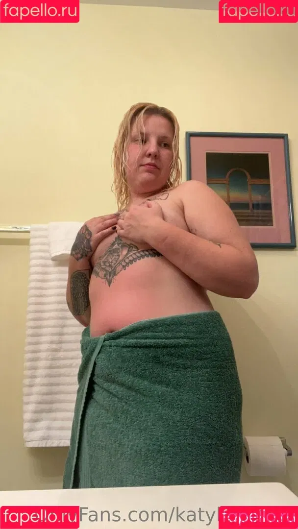 katykat2016 / spinnylynne2016 Onlyfans Photo Gallery 