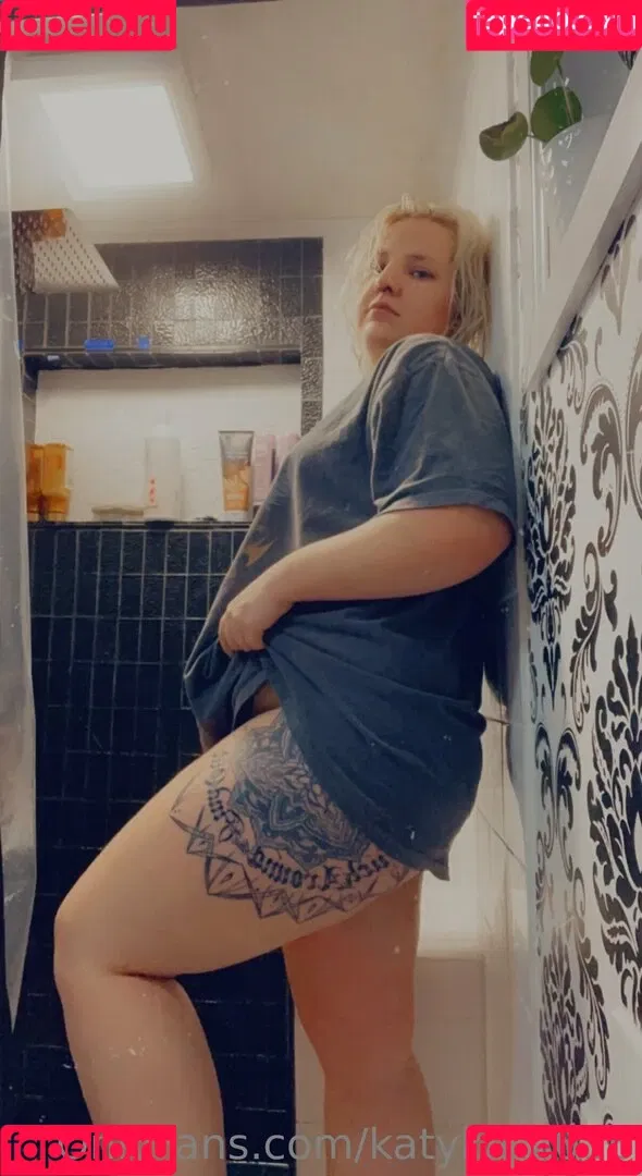 katykat2016 / spinnylynne2016 Onlyfans Photo Gallery 
