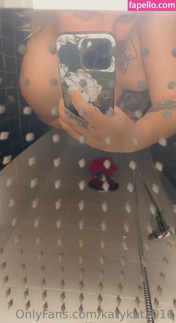 katykat2016 / spinnylynne2016 Onlyfans Photo Gallery 