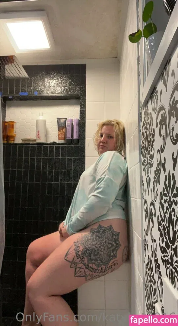 katykat2016 / spinnylynne2016 Onlyfans Photo Gallery 