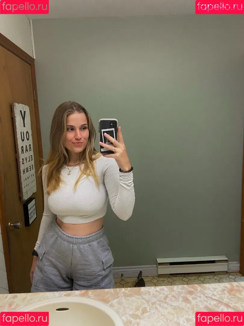 Madisun Sullivan / https: / madisunsky3 / madisunsullivan Onlyfans Photo Gallery 